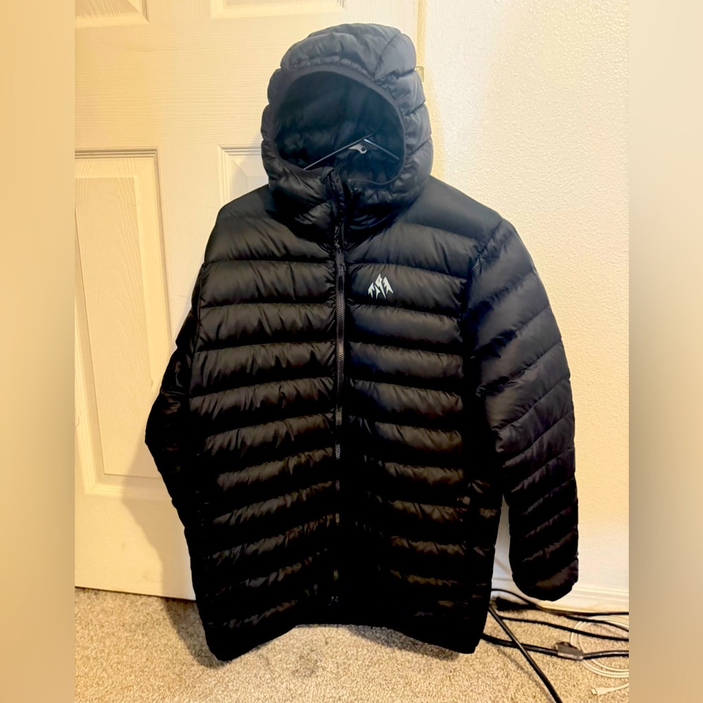 Jones down filled puffy jacket